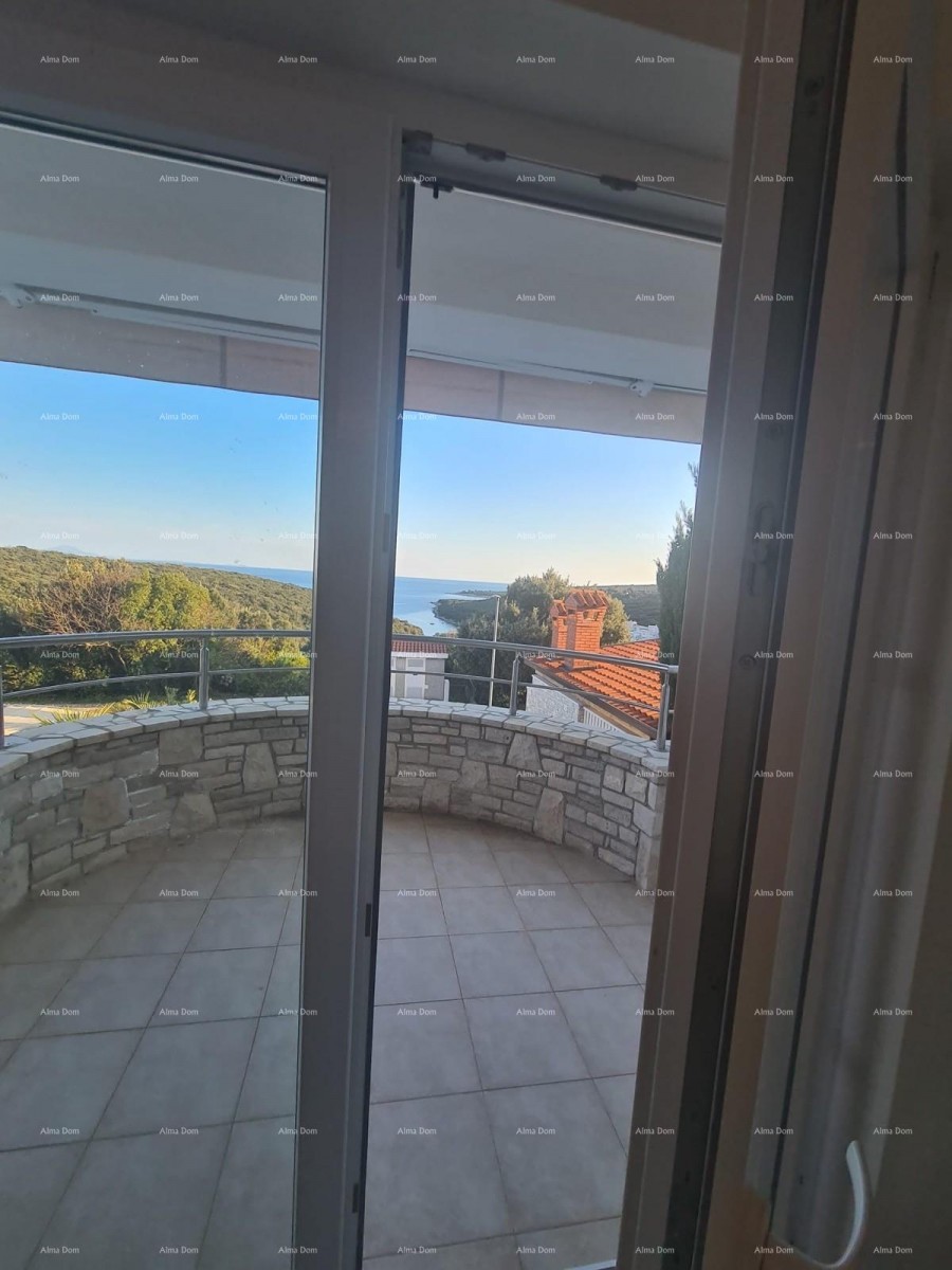 For sale: Charming 60 m² apartment in Duga Uvala – sea view 3