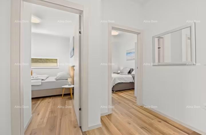 Pomer. New Detached Single-Story House with Pool. 23