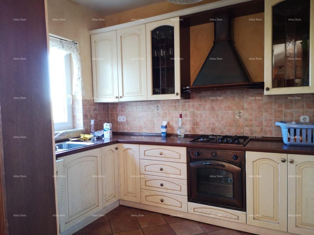 Beautiful house with large pool 14