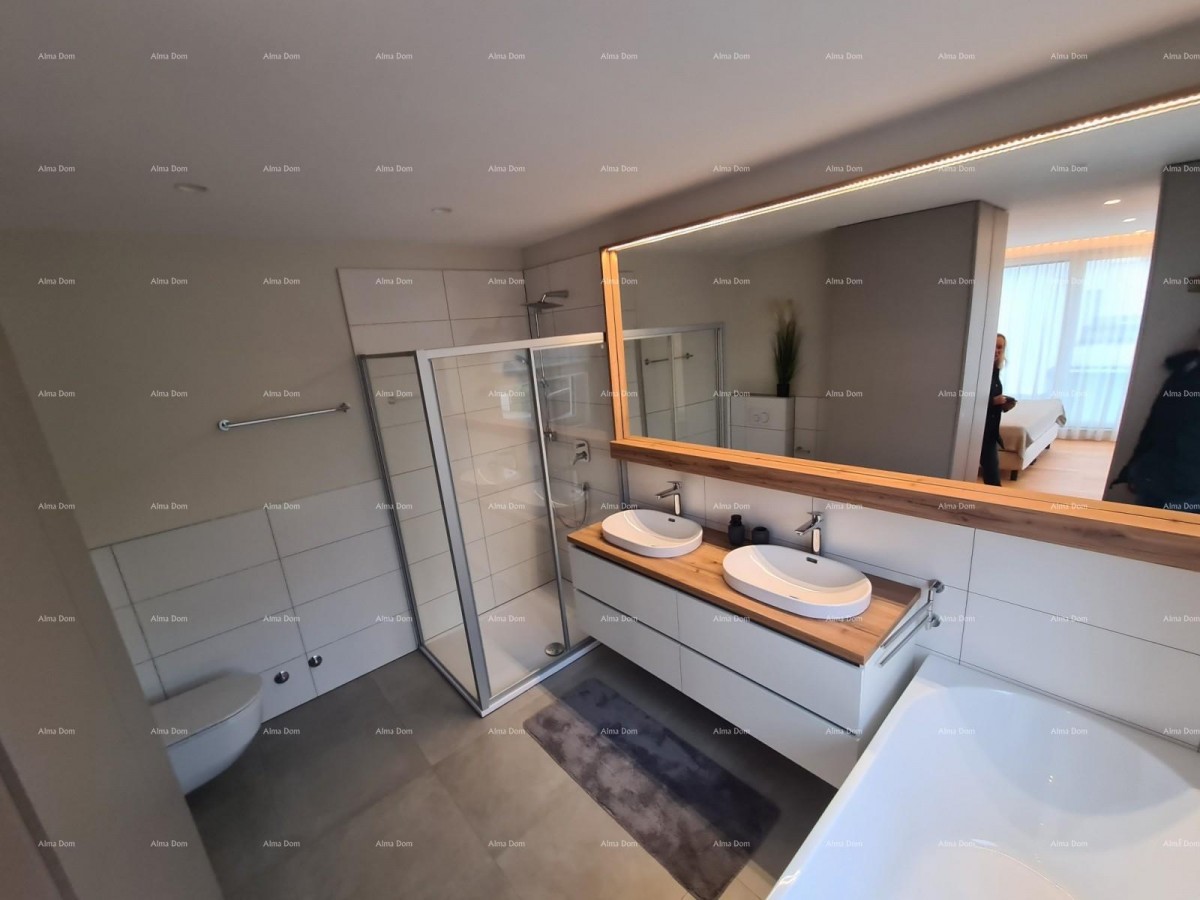 Современный дом с бассейном! BANJOLE VOLME. 23