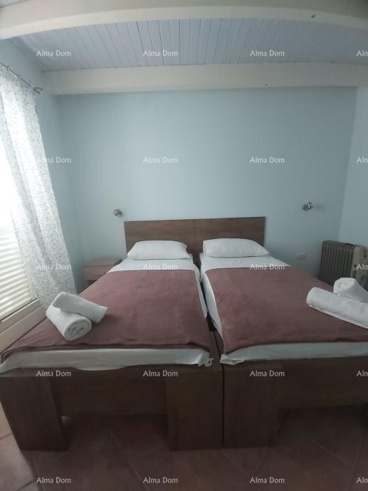 ПРЕЛЕПА КВАРТИРА – РОВИЊ | 80 м² | ОДЛИЧНА ЛОКАЦИЈА 7