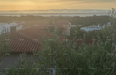 Prekrasan stan s pogledom na more u Ližnjanu, idealan za obitelj ili parove