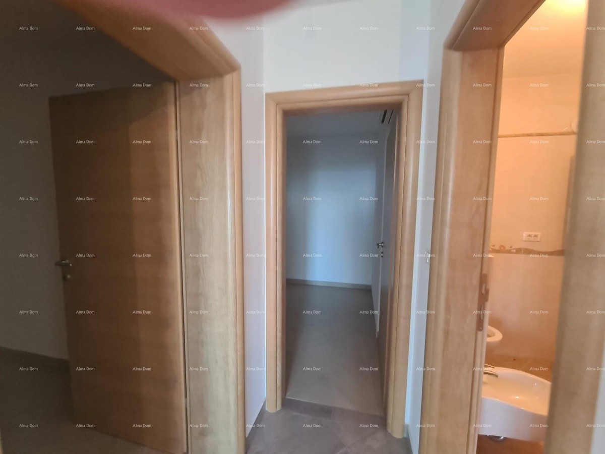 For sale: Charming 60 m² apartment in Duga Uvala – sea view 9