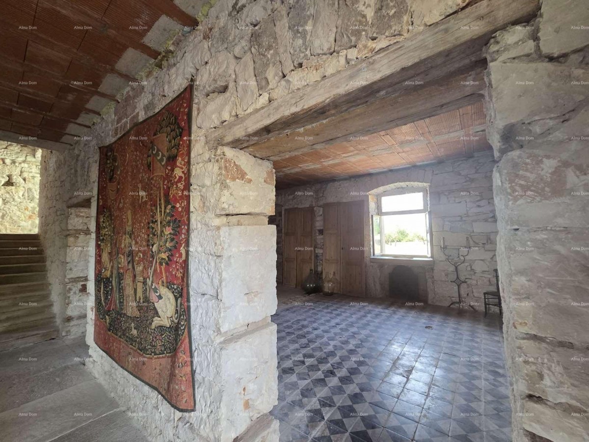 ДОМ В МУТВОРАНЕ – 300+ м² И УЧАСТОК 2.980 м² 6