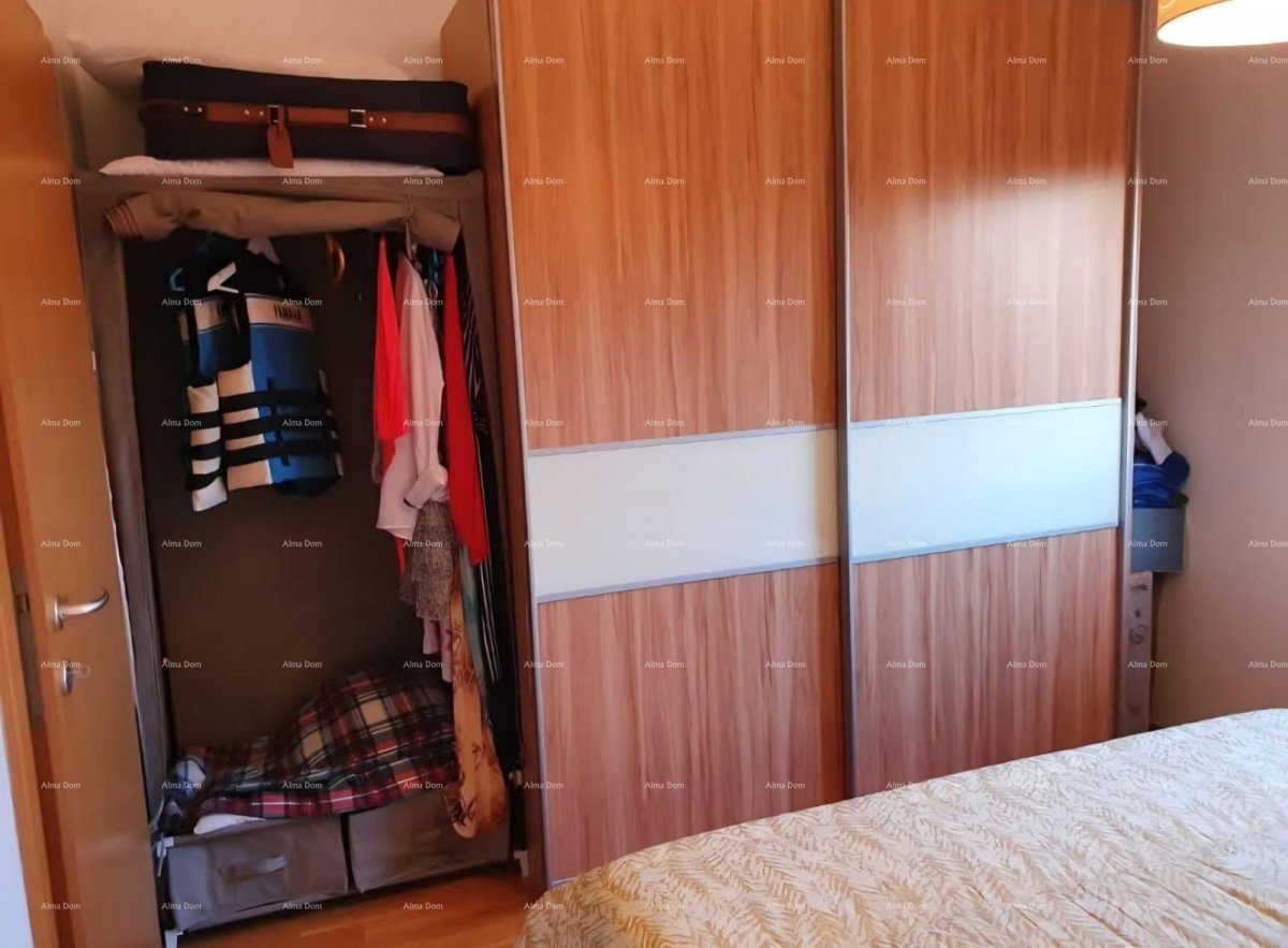 Sale - apartment with a sea view and parking space, Ližnjan! 8