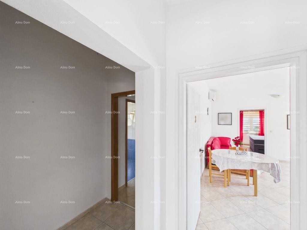 Casa con piscina a Poreč! 25