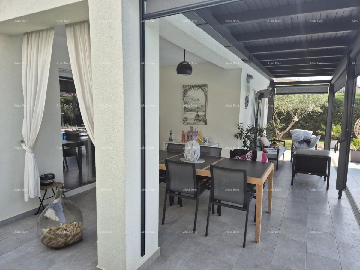 Poreč okolica – Vila s bazenom 3