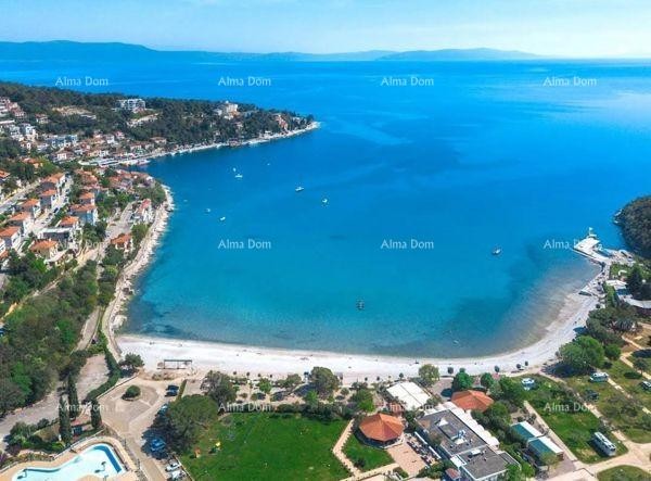 LABIN – TROSOBNI STAN S VRTOM V CENTRU MESTA – 57 m² 16