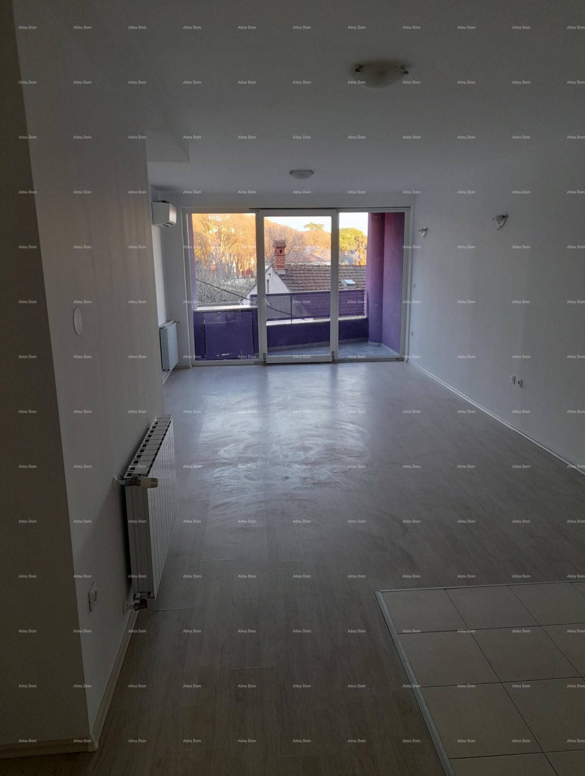 Top posizione! Vendita di un appartamento in prossimità del centro città, Pola! 2