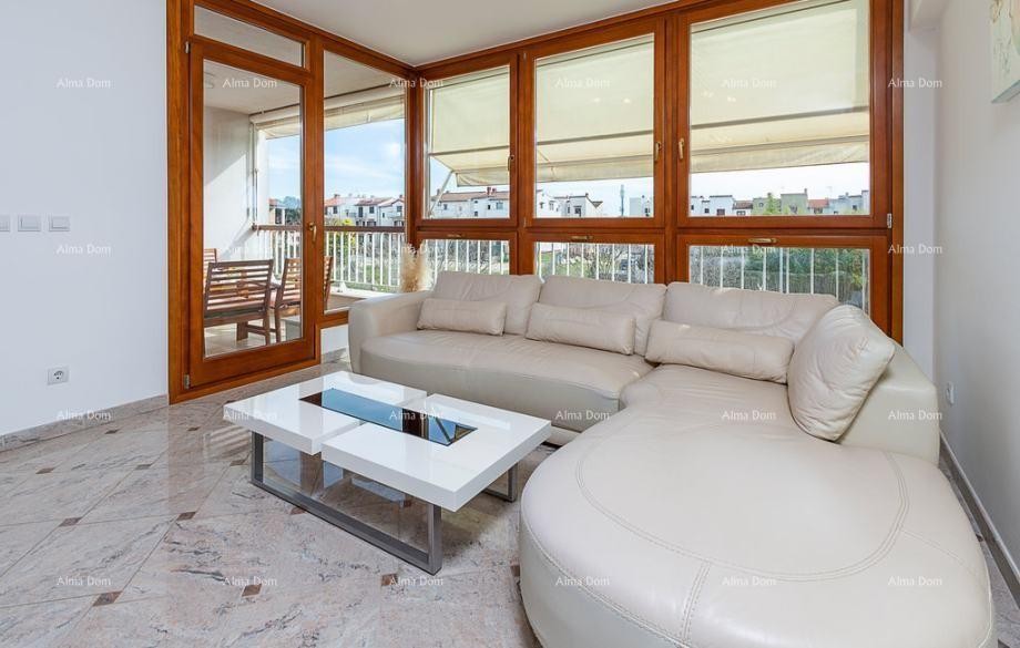 Rovinj – Apartma z 2 spalnicama in parkirnim mestom v garaži 1