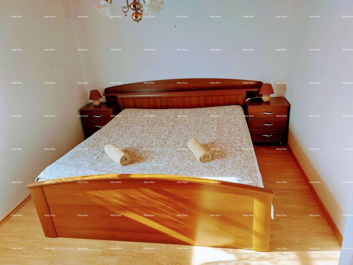 Prodaje se kuća, 170 m2, Karojba 8