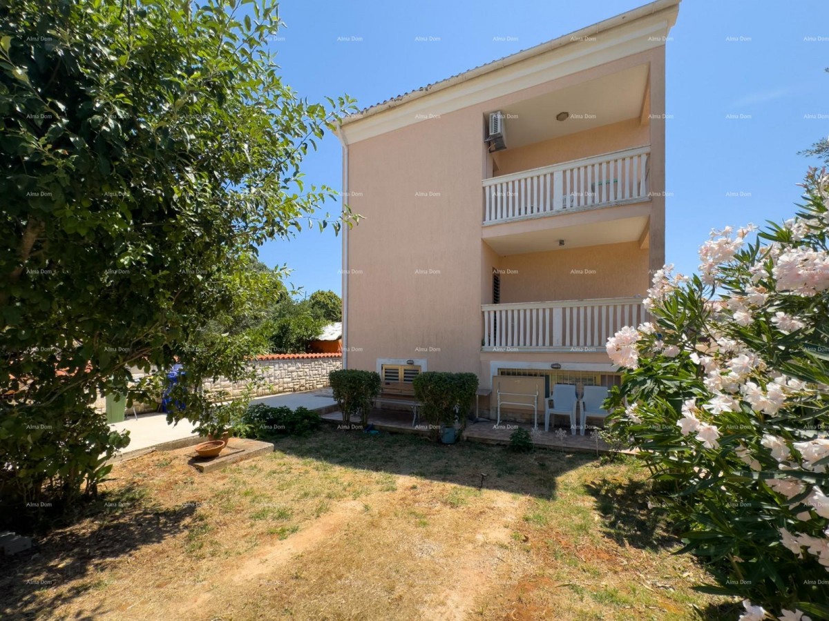 Prodajemo apartmajsko hišo na mirni lokaciji v Medulinu! 1