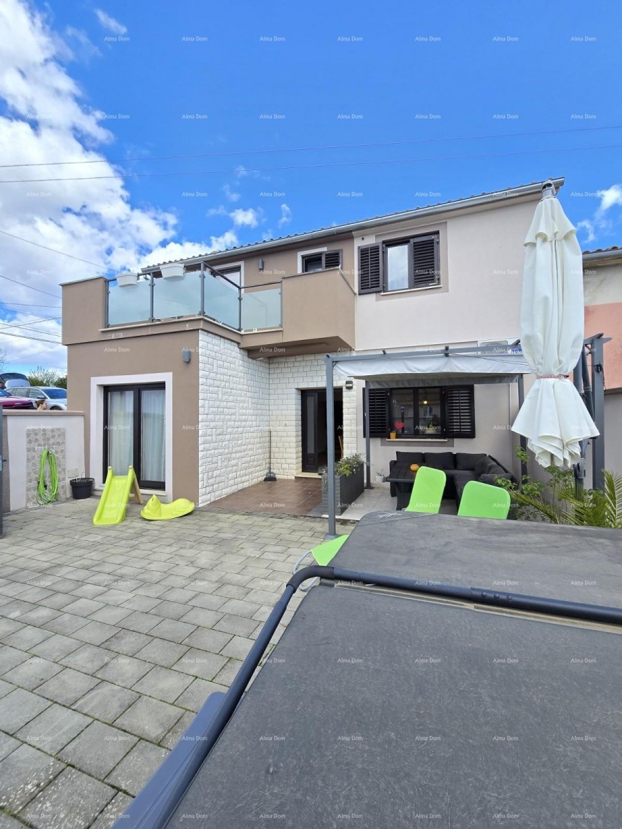 Zadnja hiša v vrsti, s jacuzzijem! Marčana. 1