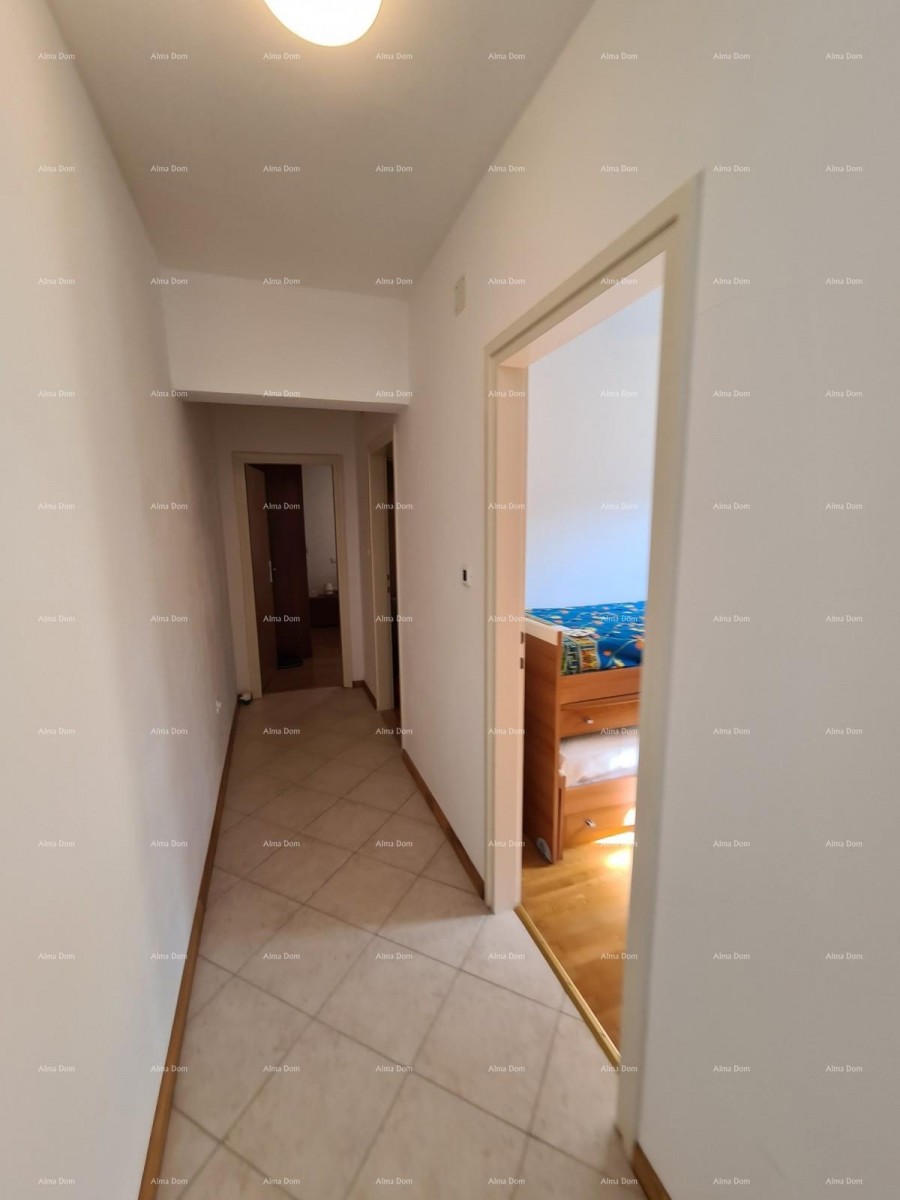 Apartma z odprtim pogledom na zaliv in morje. 6