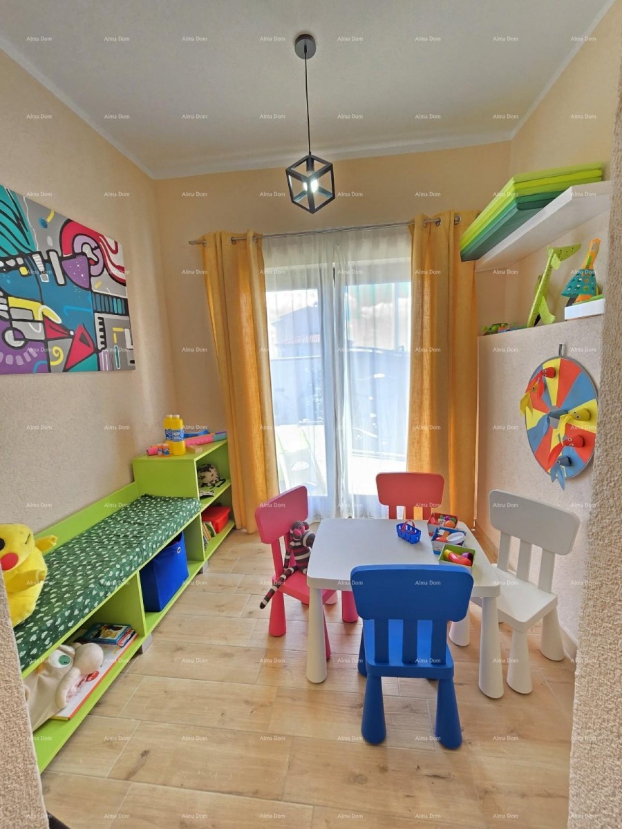 Zadnja hiša v vrsti, s jacuzzijem! Marčana. 26