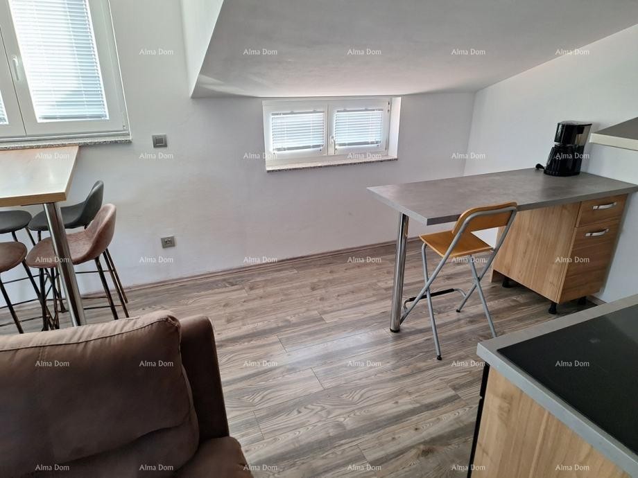 TAR – VABRIGA, STAN V PODKROVLJU, 84 m2 2