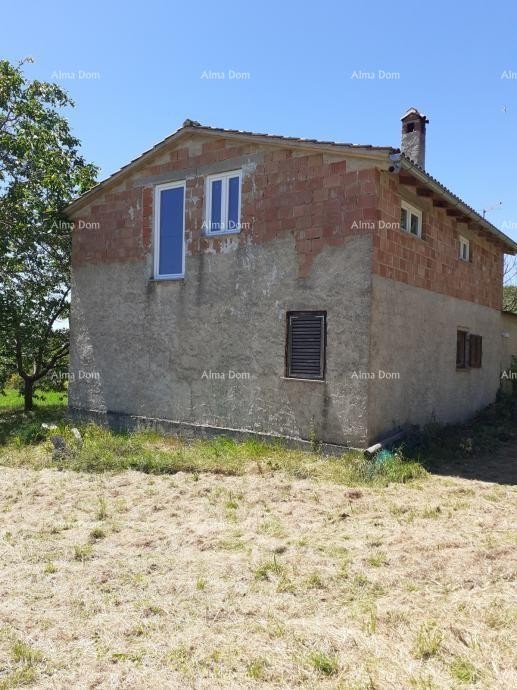 Prodaja kuće s dvije građevinske parcele – Tinjan 6