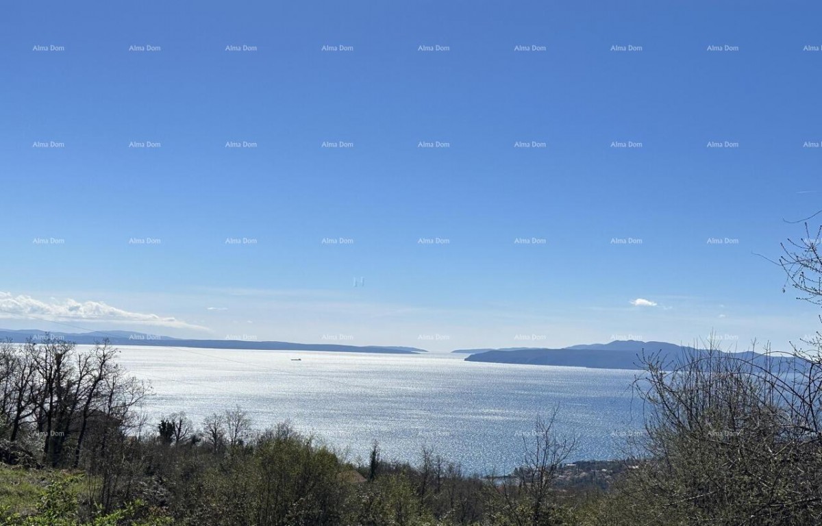 Pogled na more!! Prodaja građevinskog zemljišta, površine cca 5000 m², s prijavljenim početkom gradnje, Opatija! 1