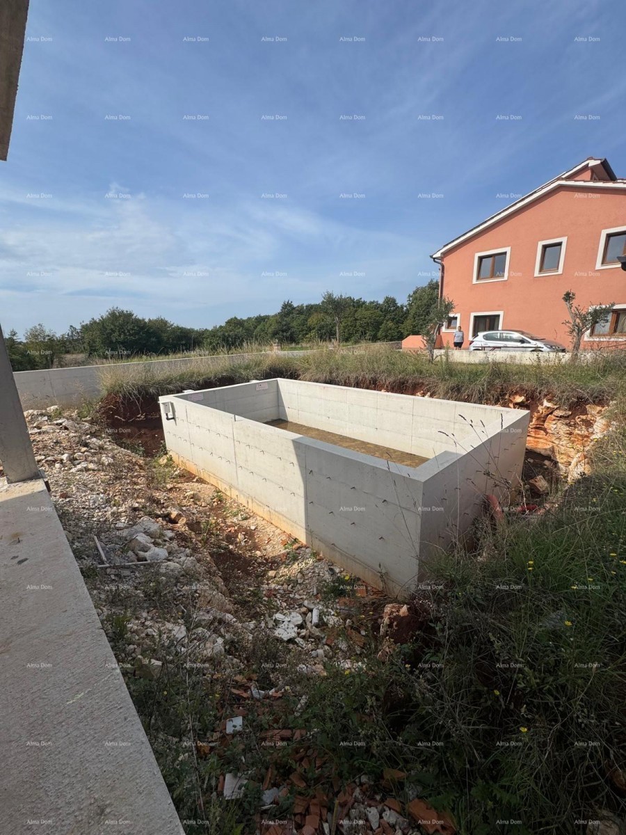 For sale: single-story house with a pool - currently in rough construction phase, Sveti Petar u Šumi - near Pazin! 1