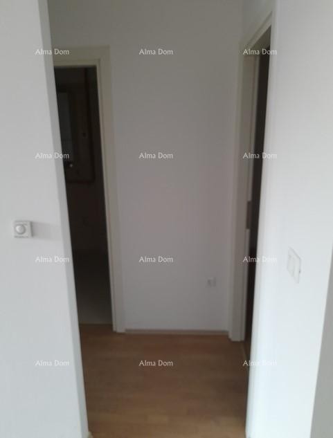 Prime location! Apartment for sale with a garage parking space in close proximity to the city center, Pula! 7