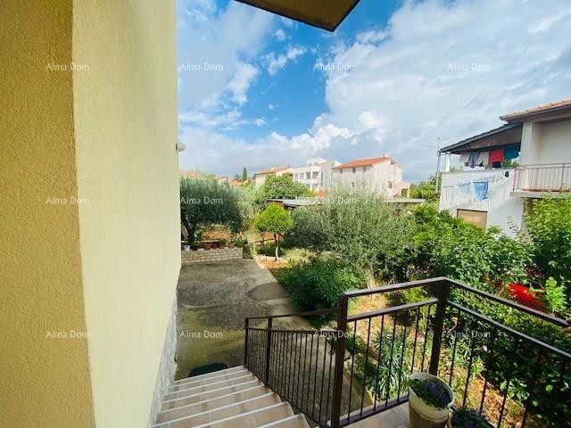 Prostrana hiša v Puli z velikim dvoriščem in številnimi možnostmi 11