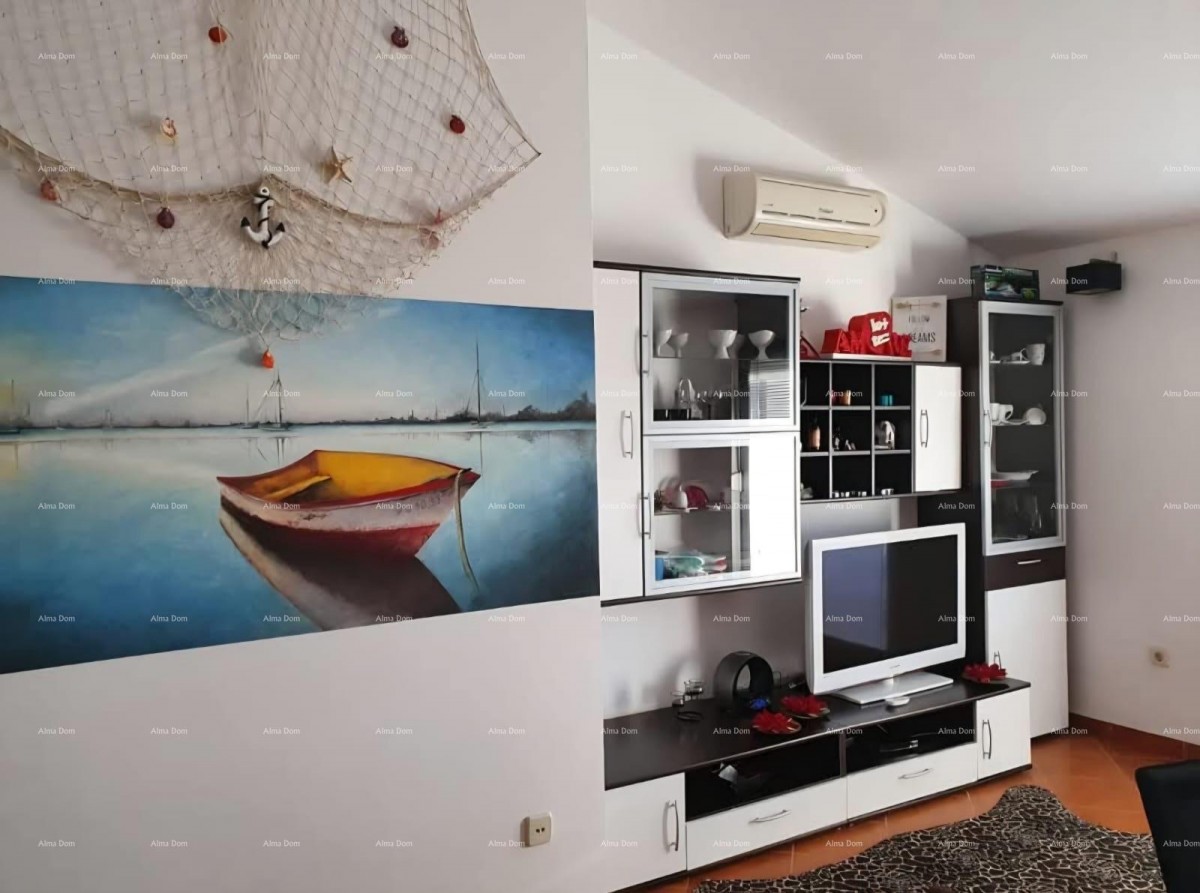 Sale - apartment with a sea view and parking space, Ližnjan! 3