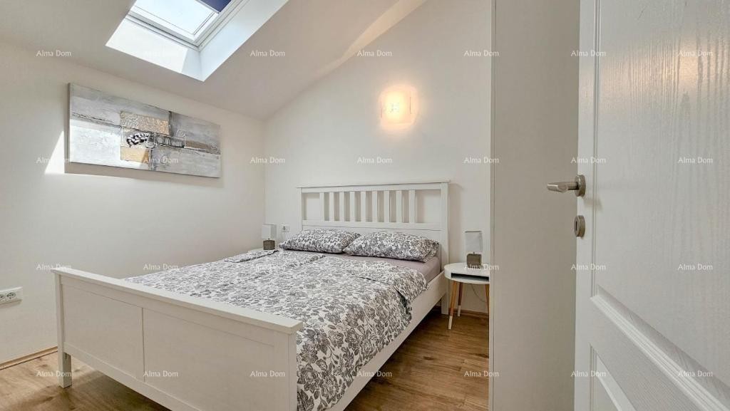 Novigrad – Appartamento su due piani di 84 m² con terrazza e parcheggio 16