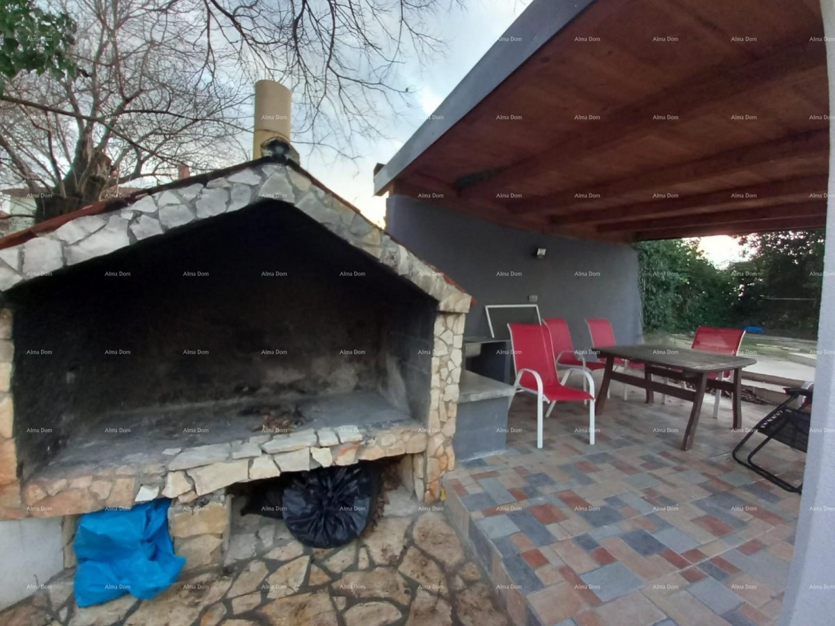 Продажа дома с двумя отдельными жилыми единицами, Шишан! 17