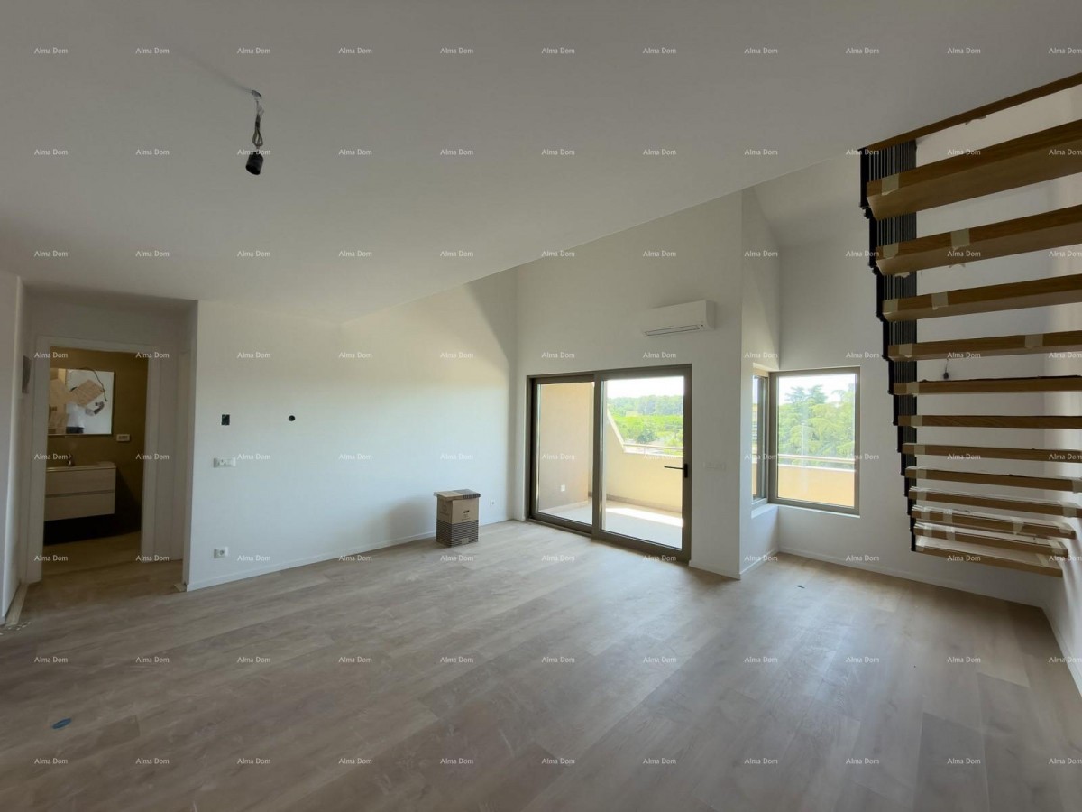 DVOETAŽNI APARTMA V CENTRU POREČA 4