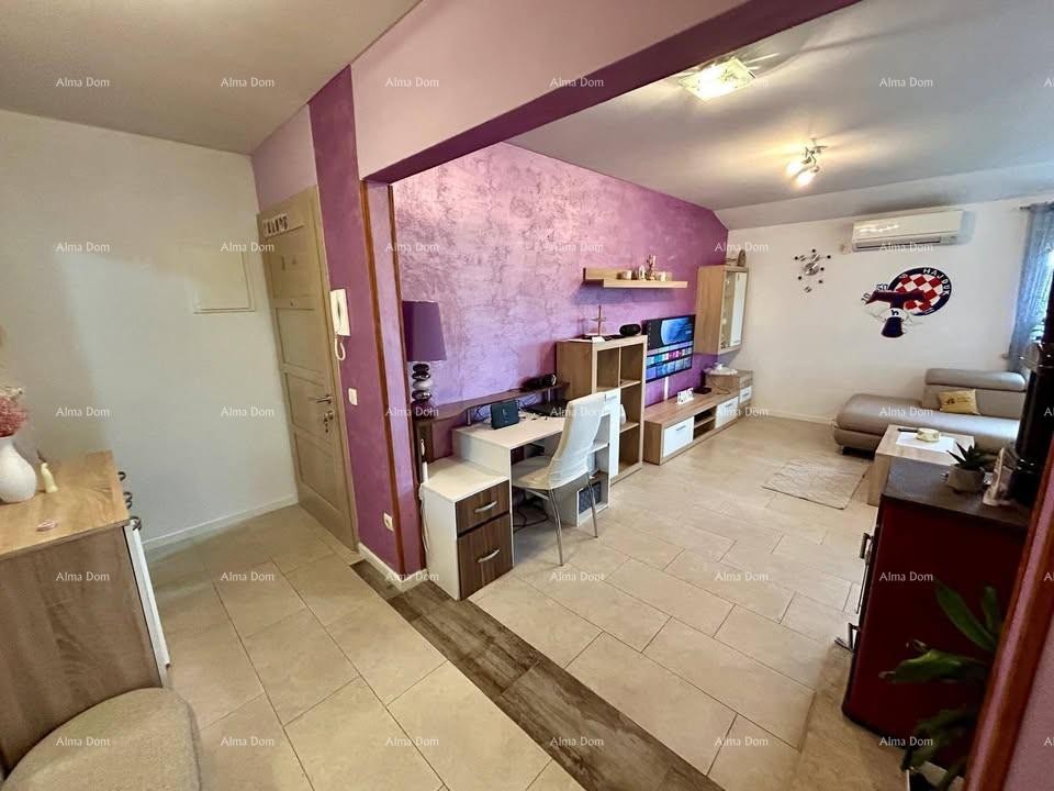 For sale: apartment – 65 m², Novigrad 13