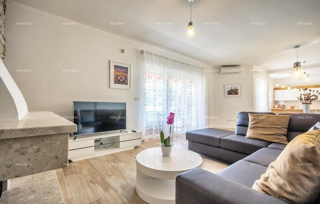 Premantura, samostojeća kuća sa 5 spavaćih soba.Blizina mora . 18