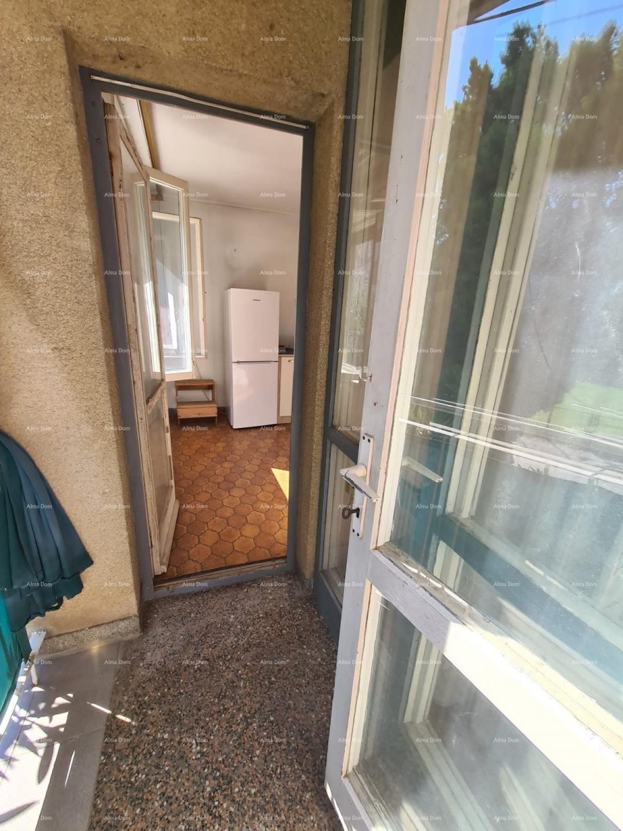 Chestnut. Apartment for sale in an excellent location, Pula! 31