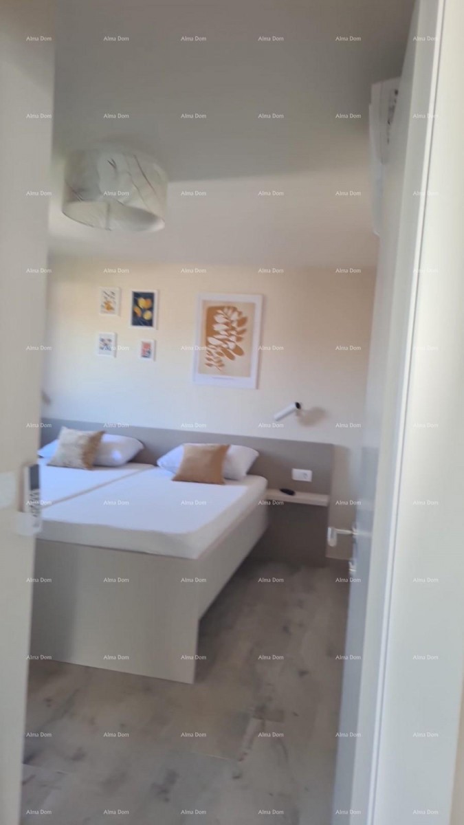 Moderan apartman u bloku E s parkirnim mjestom i spremištem, u blizini Umaga! 18