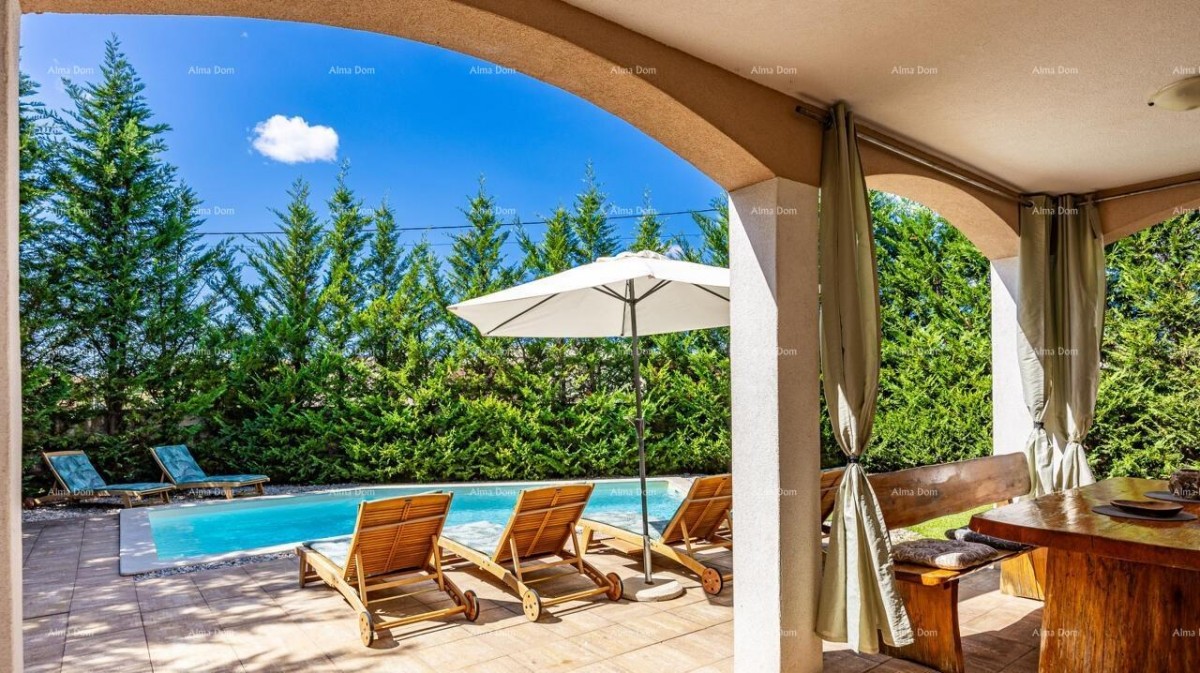 Прекрасно отремонтированный истарский дом с частным бассейном –  Светвинченат 20