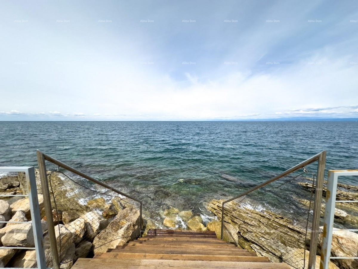 Umag. Продаем квартиру в элитном апарт-отеле! 33