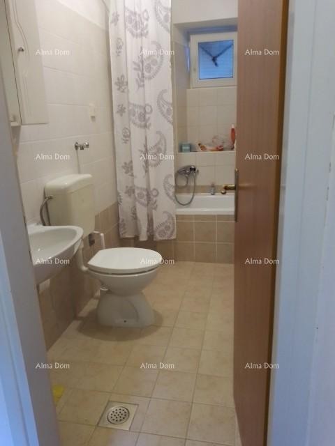 Prodaja hiše z dvoriščem in velikim zemljiščem, Barban 6