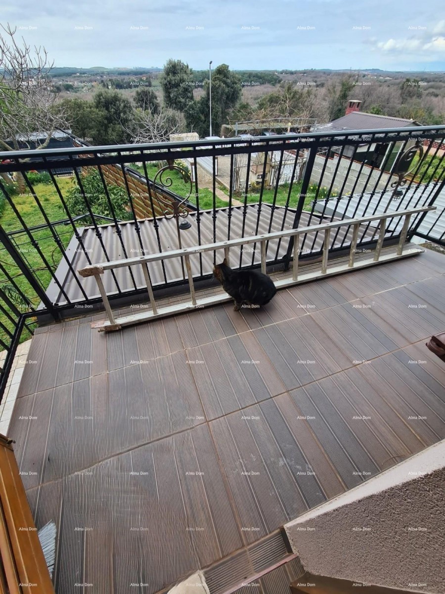 ДОМ С 3 АПАРТАМЕНТАМИ, МЕДУЛИН 41