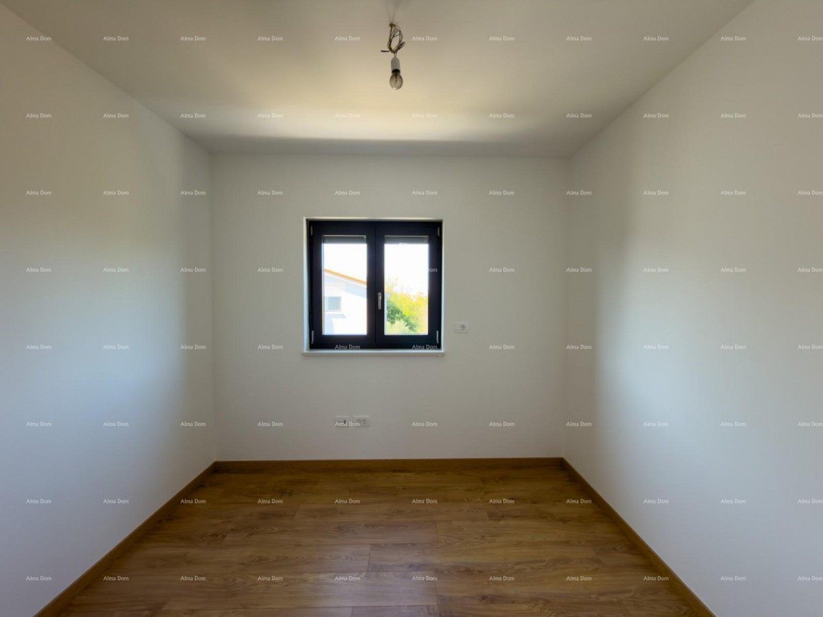 Новая постройка в отличном месте. 16