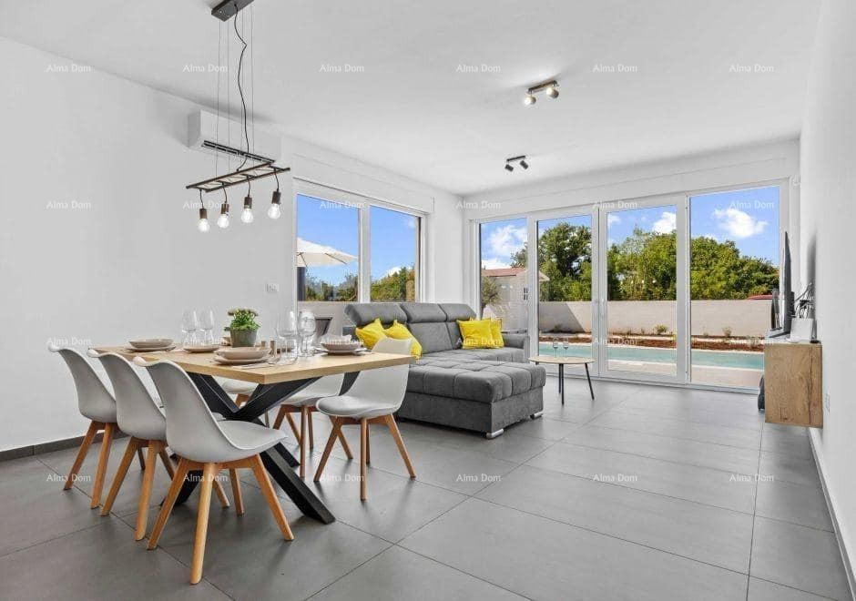 Beautiful Modern Villa with Heated Pool – Štokovci 11