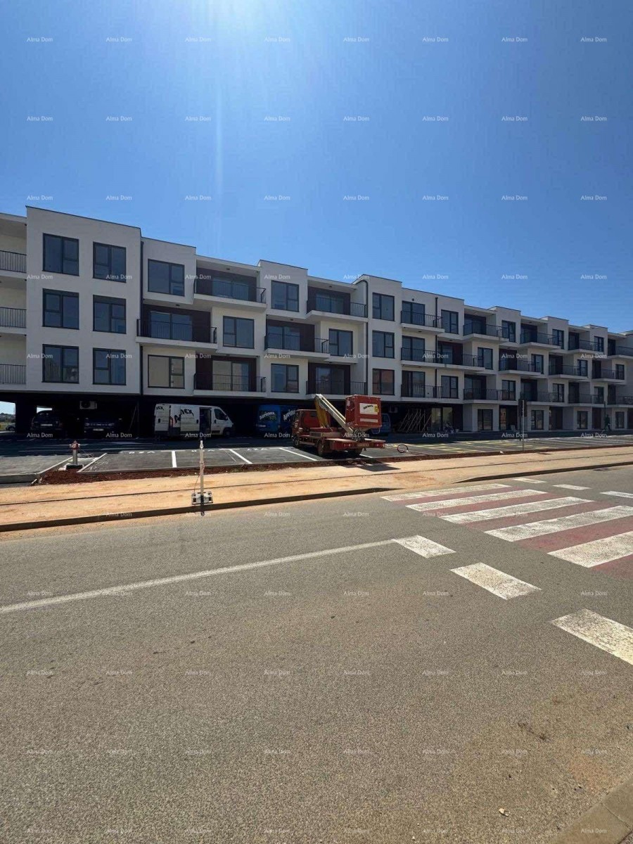 UMAG – Novogradnja! Stan  u modernom stambenom kompleksu, 2-14 17