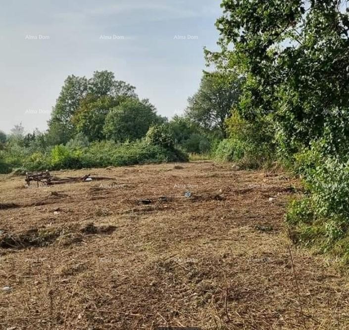 Brtonigla. Zazidljivo zemljišče. 2