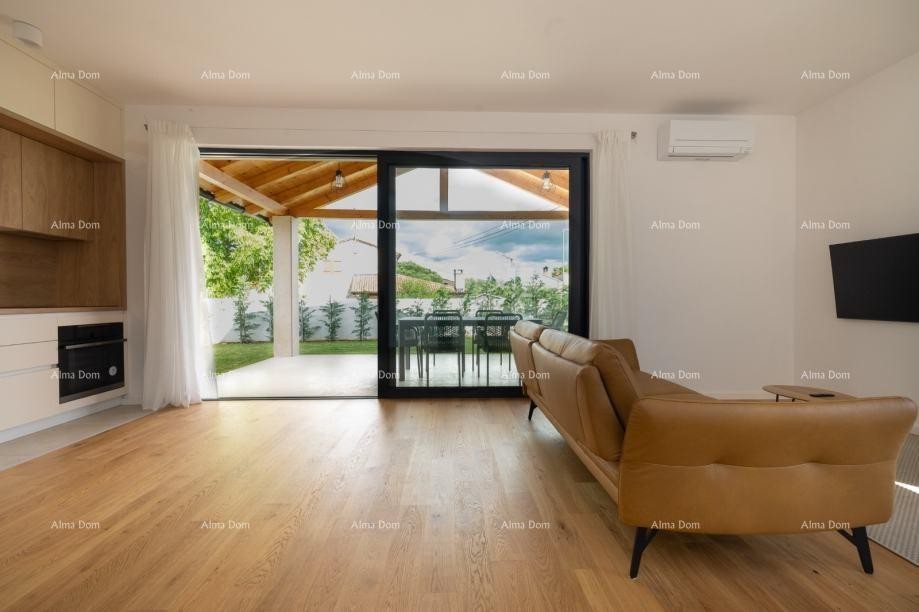 Prodaje se samostojeća moderna prizemna kuća, Bale! 21