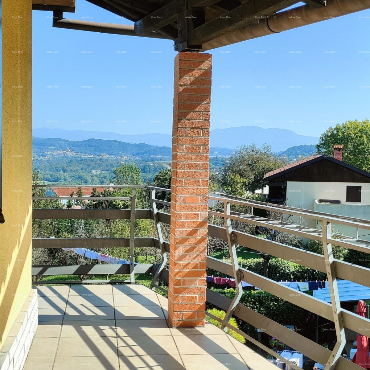 House Pazin 1