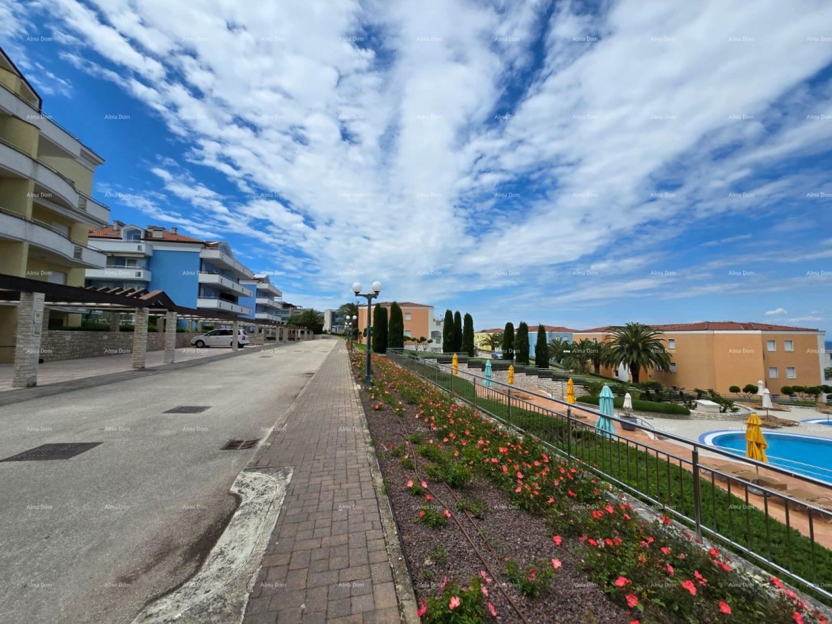 УМАГ. Skiper Residence 8