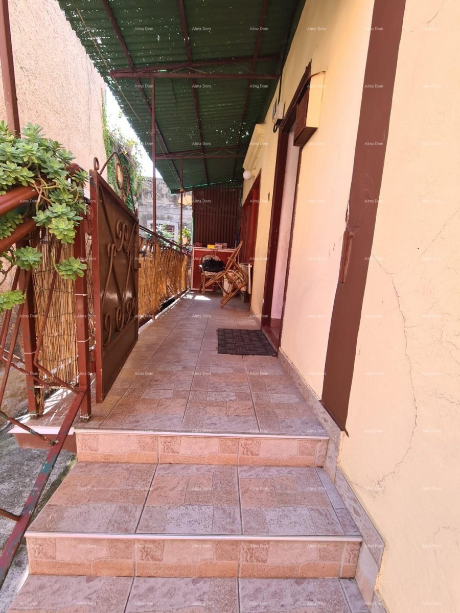 Kuća, centar Buja, 106 m² 13