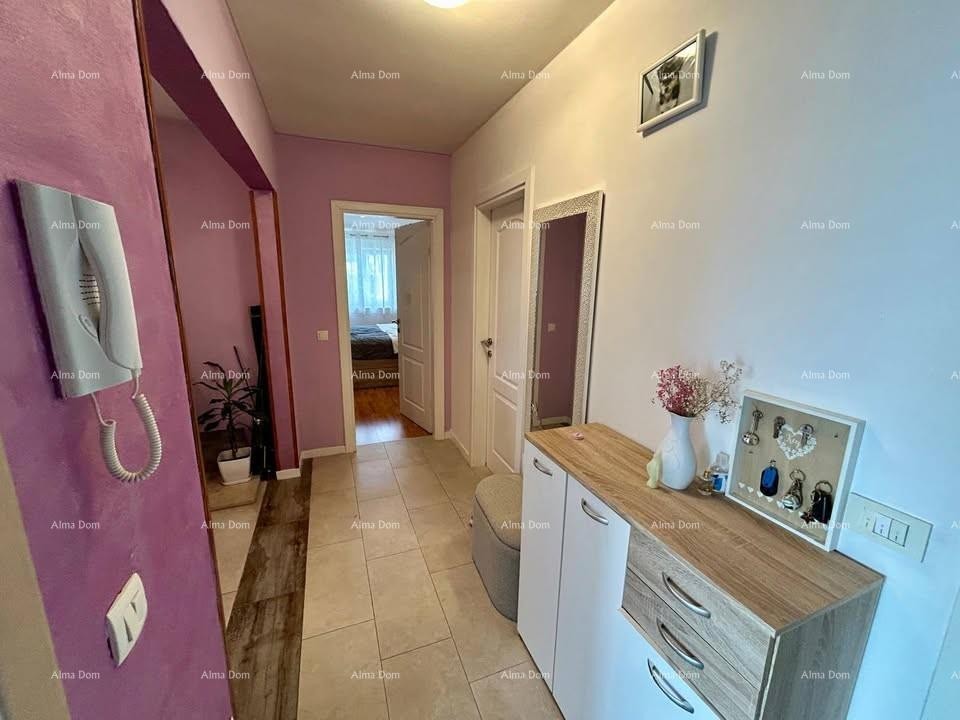 For sale: apartment – 65 m², Novigrad 17