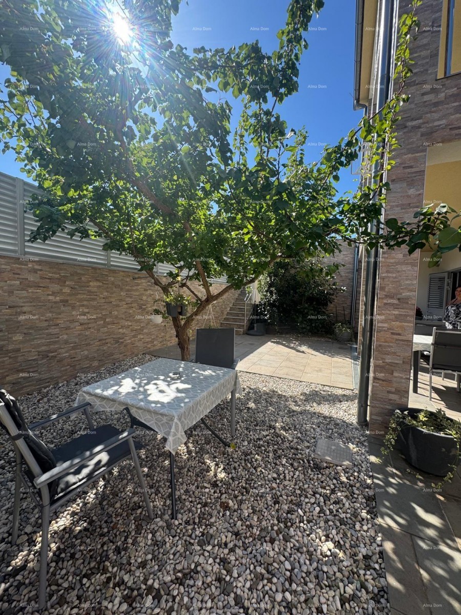 Vendita - Moderna casa duplex con due unità abitative separate, Medulin! 11