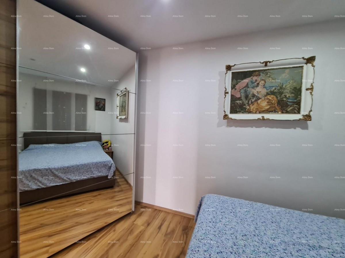 ДОМ С 3 АПАРТАМЕНТАМИ, МЕДУЛИН 32