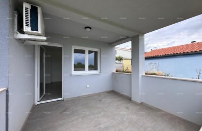 Prodajemo stan u novoj zgradi!  Šišan.