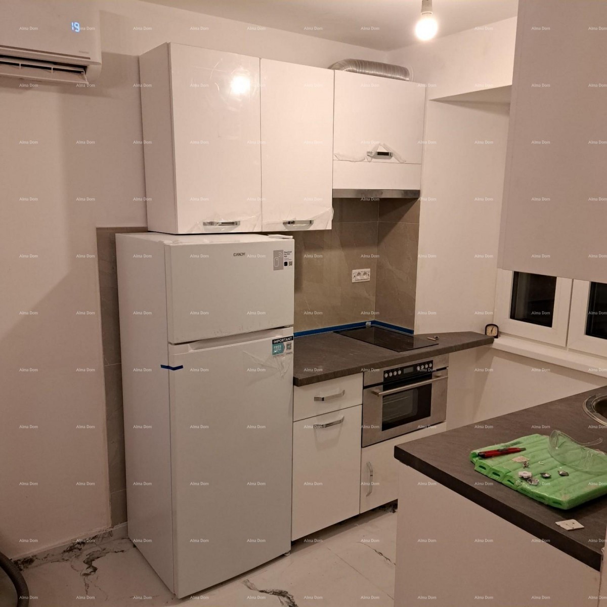 ŽMINJ – Prodaje se suvlasnički dio kuće (3 stambene jedinice) 18
